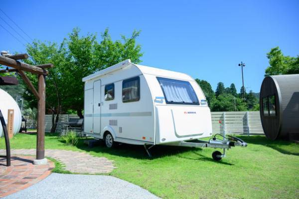 フューチャーリゾートに欲しいものが全て揃った5つ星グランピング「宙の棟suite」と憧れのキャンピングトレーラーに宿泊できる「キャンピング棟」が新しくオープン！