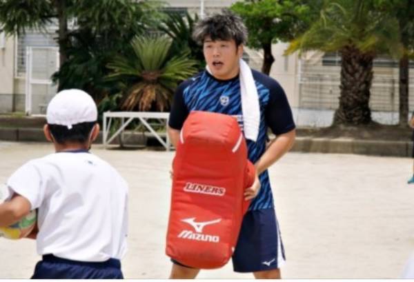 ８月５日（土）、浜名湖サービスエリアに「花園近鉄ライナーズ」の現役選手がやって来ます！！