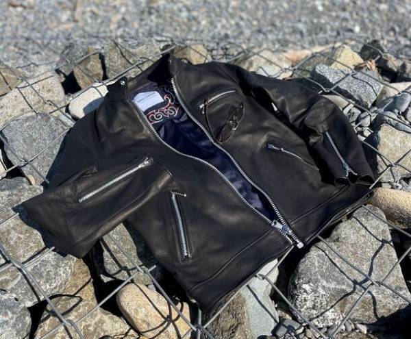 エゾシカレザーショップ「AKAN LEATHER」～森を生きたレザー～　阿寒湖温泉街に実店舗オープン