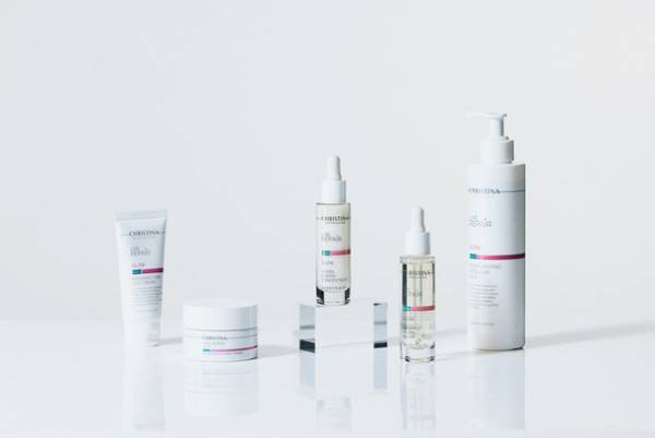 イスラエル発のサロン専売スキンケアブランドCHRISTINAより一般販売向けの『LINE REPAIR』シリーズが新登場　8/7(月)より公式オンラインストアで販売開始