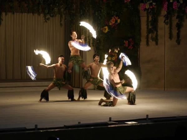 「ワテラスの夏祭り2023- HOT! GOOD! FESTA -」8月24日(木)・25日(金)の2日間にて開催決定！～スパリゾートハワイアンズによるポリネシアンショー等～