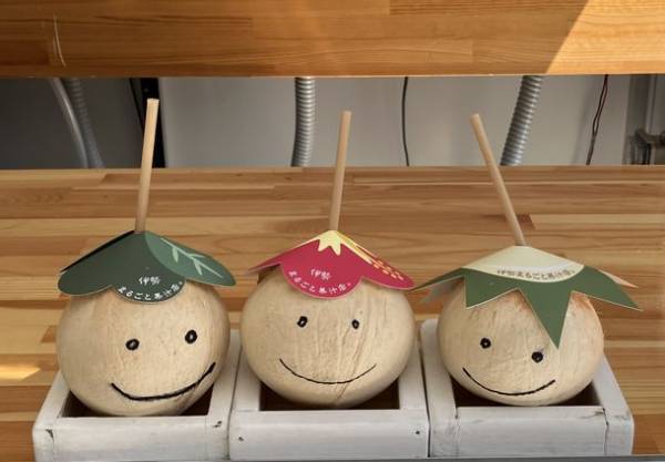 日本ではまだまだ珍しいココナッツジュース専門店「まるごとココナッツ」が伊勢おはらい町にオープン！