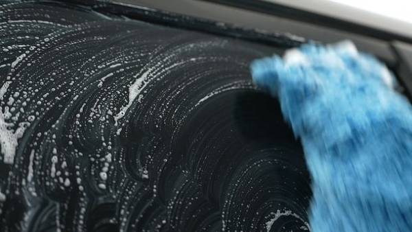 リンレイ「ウルトラハードシリーズ」車用　第4弾！「ウルトラハード2WAYシャンプー」が2023年9月13日(水)に発売