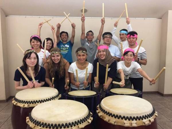 来日外国人の動きが、観光から体験型に変化　亀戸梅屋舗で開催の和太鼓ワークショップが訪日外国人に人気！次回は2023年9月16日(土)に開催