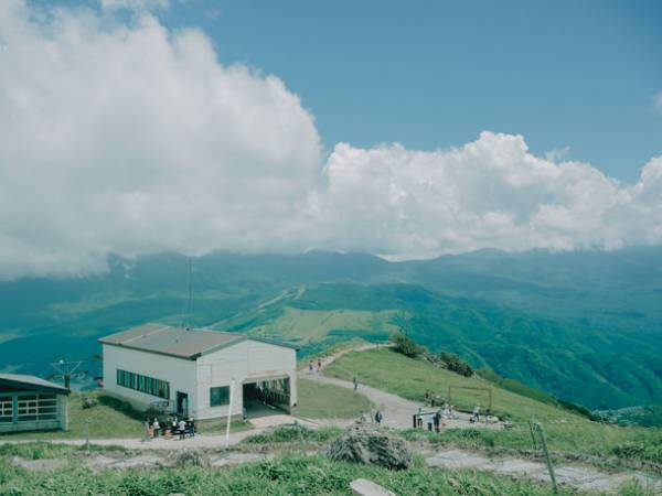 山にもっと若者を！白馬八方尾根と、カメラ女子コミュニティ「camell」がコラボ！山×カメラで魅力訴求