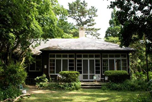 近代化産業遺産と風の教会を巡るハイキング『六甲山名建築探訪ツアー』9月7日(木)、21日(木)、10月12日(木)、26日(木)に開催！