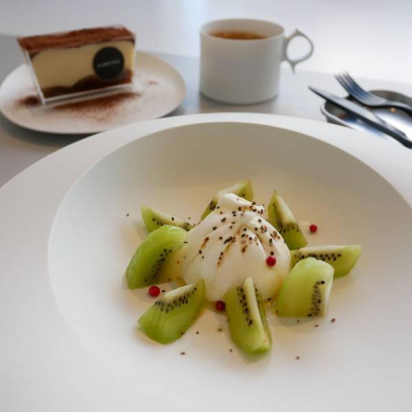 『LAREVES金沢チーズプラッター』開店1周年記念祭開催