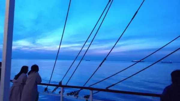 息を呑むほどの美しさ「日本の夕陽百選」を体感　秋の淡路島西海岸サンセットクルーズ　9月～11月、毎週土曜日の13日間限定で開催