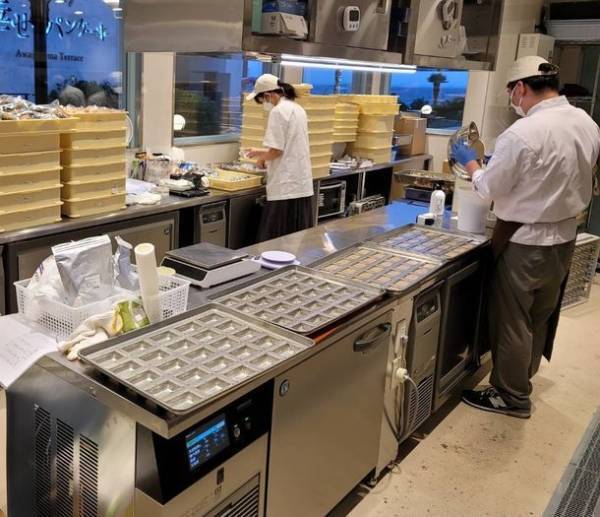 幸せのパンケーキ本店　淡路島リゾート施設内に手作りフィナンシェ専門店「淡路島 Financier FACTORY」OPEN厳選された素材と焼き加減にこだわった「幸せのフィナンシェ」を是非ご賞味ください！