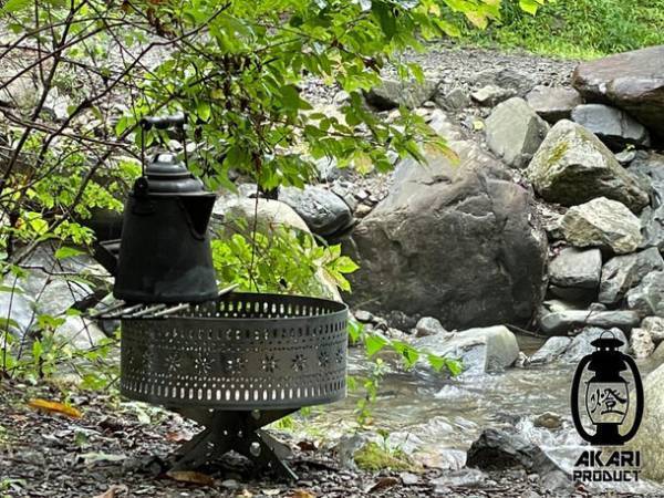 暑さが和らぐ秋のキャンプシーズンに向けて透かし彫が美しい「焚き火台」の販促強化を実施