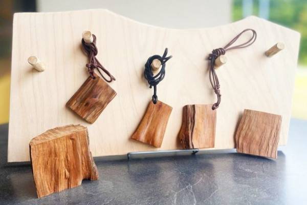 敬老の日限定、三重県の商業リゾートVISON内「kiond」にて百年杉やヒノキで長寿を祝う贈り物づくり 9/17,9/18開催