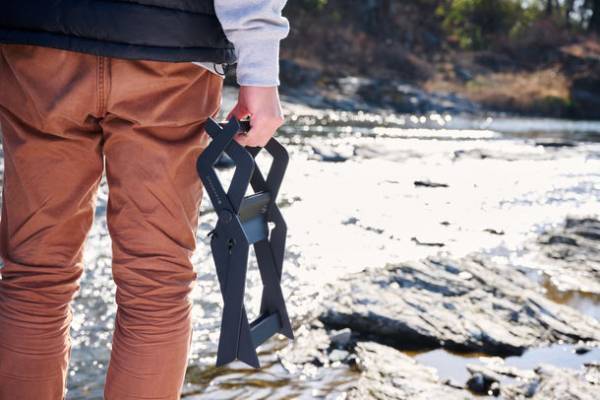 Makuakeで目標達成率1,000％突破！スリムに折りたためて持ち運びに便利な薪割りスタンドが9月9日より一般販売開始