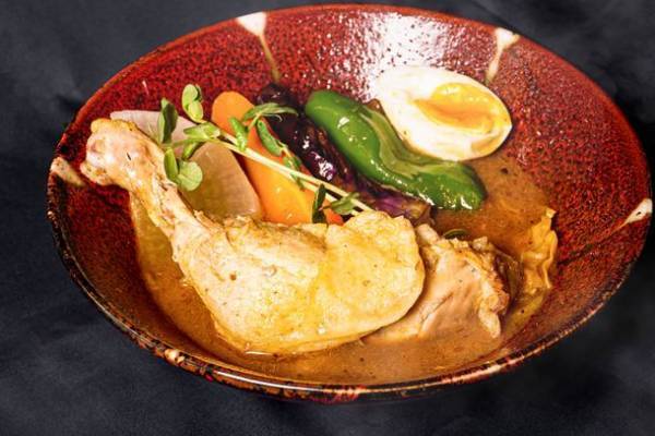 カレーとお酒の最強タッグで、残暑を乗り切る！TOKYO CURRY QUARTET　お酒と楽しむメニューが充実！