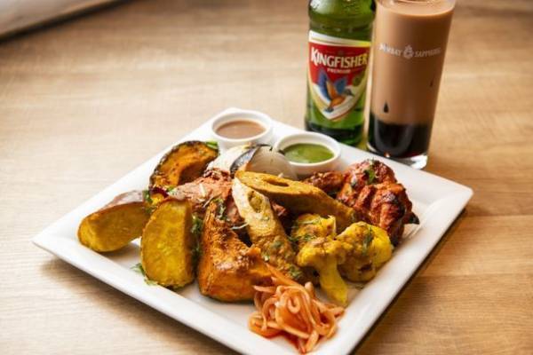 カレーとお酒の最強タッグで、残暑を乗り切る！TOKYO CURRY QUARTET　お酒と楽しむメニューが充実！