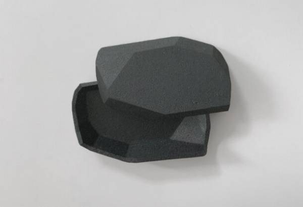 南部鉄器の老舗　釜定の新作展が9/28よりdesignshop・釜定で開催。「岩手盛岡　釜定スタジオ見学＋巨匠建築ツアー」も連動して開催