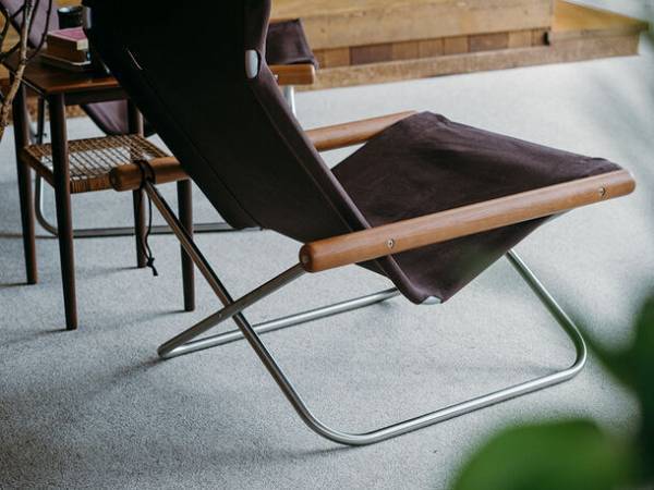 日本の名作椅子「ニーチェアエックス」より、“帰りたくなる、私の居どころ”を表現した「Limited Edition 2024」11月22日(水)発売