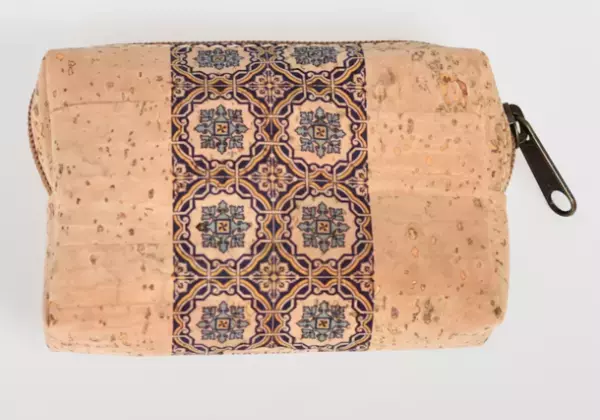 持続可能なコルク素材でSDGsへの取り組み　環境に優しいサステナブルなコルク雑貨　2023年9月2日から9月20日「ポルトガルフェア」で販売