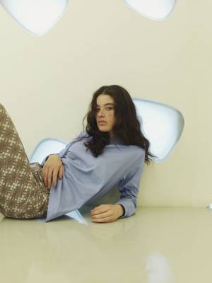 ブランクアパレルブランド＜United Athle(ユナイテッドアスレ)＞　アーティストのKoichi Yairi、ミュージシャンのAAAMYYYとのコラボアイテムを9月6日(水)から限定で発売