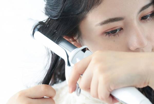 ヘアケアアイテム「ReFa」を使用した配信動画をファッションECサイト「MAGASEEK」Tig LIVE公式アカウントでアーカイブ公開！