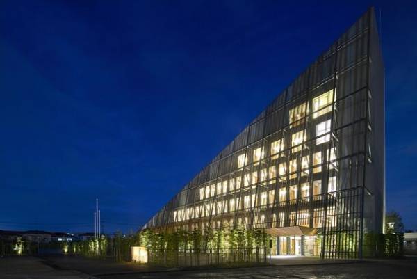 『佐賀竹彩』9月限定特別企画　九州で愛されるブラックモンブランとコラボ　竹下製菓監修デザートを鉄板にて