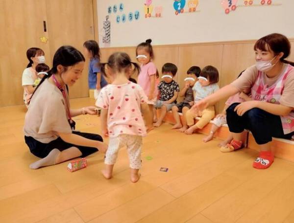 Jリーグの元選手やコーチ経験者が在籍！保育園や学童クラブで大人気の“プレーアドバイザー”。