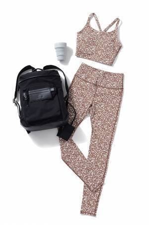 ～ハレの日も、ふつうの日も、どんな時でもヒカリ輝きたい、そんなあなたに。新しくなったシンクスを。～渋谷ヒカリエ ShinQs リニューアルを記念した「Always Shine」を開催！