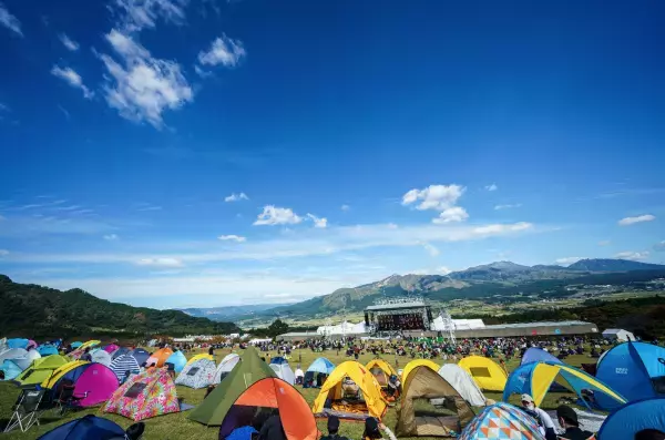 軒先パーキング、阿蘇ロックフェスティバル製作委員会と業務連携