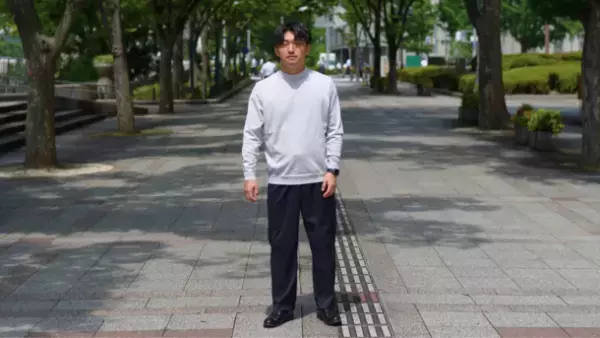 三山株式会社のオリジナル機能繊維を使用した「腕まくりが綺麗にキマるニット」が9月17日よりMakuakeにて販売開始！