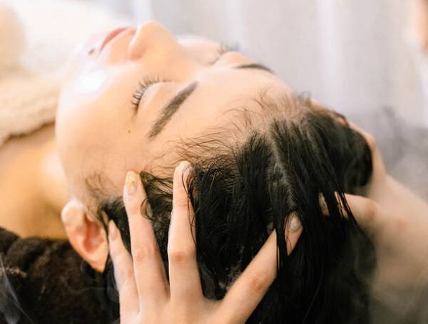 ブルドッグ顔の若者が増加！？原因はコロナ禍で増えたスマホ時間　大阪でたるみ解消に特化したヘッドスパコースを開始