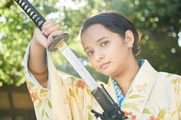 江戸の町で時代衣装を着て特別な体験を！本格的な「殺陣体験 A Sword-Fighting Experience」を京都・東映太秦映画村にて9月16日(土)より期間限定開催！