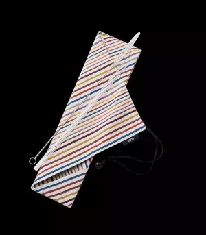 不要な紙袋約750枚や空き缶約100個をアップサイクルしたオブジェを展示するなど地元大学生とのコラボ企画でSDGｓについて発信！秋の「HAPIECO WEEK（ハピエコウィーク）」を開催