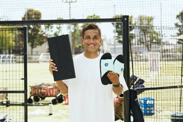 ボディメトリクスジャパン、南葛SCで活躍するサッカー元日本代表・稲本潤一選手とアンバサダー契約を締結