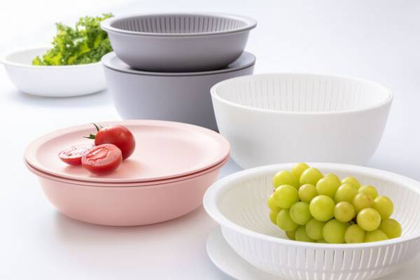 料理研究家 松田 美智子氏監修「米とぎにも使えるザルとボウル」　テーブルウェアとしてもピッタリな新色が9月26日発売