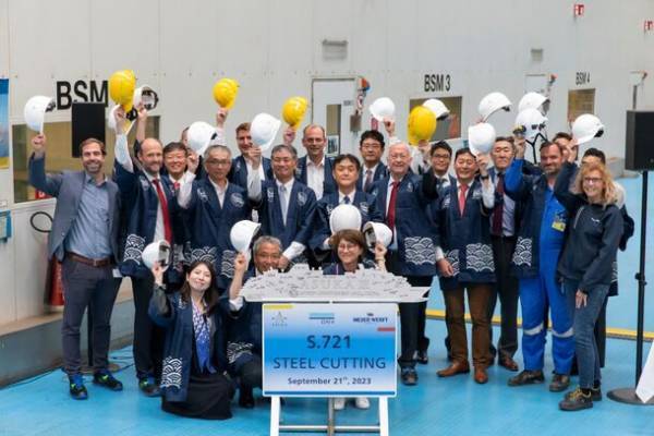 「飛鳥III」　スチール・カッティングセレモニー(鋼材切断式)実施　2025年就航に向けて本格的な建造がスタート