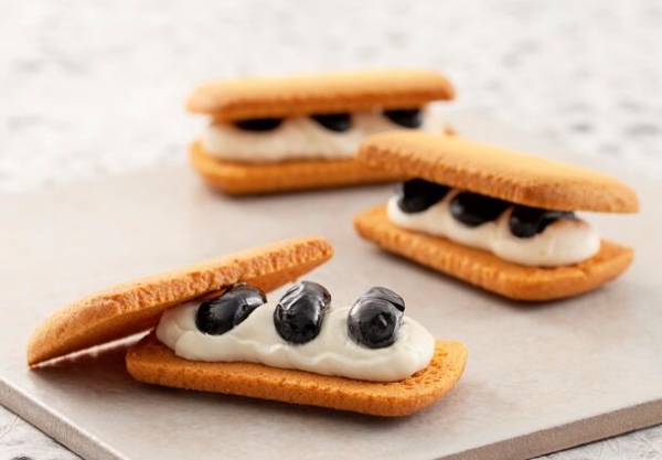 人気スイーツを東京駅で初常設　ギフト専門店「グランドキヨスク東京」10月5日リニューアルオープン！