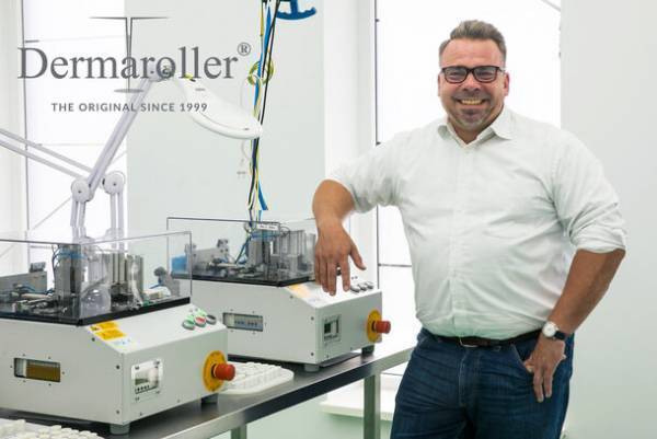 ダーマローラーの開発企業Dermaroller GmbH(ドイツ) 社長　ビューティーワールド ジャパン 大阪に来日 プレゼンテーション