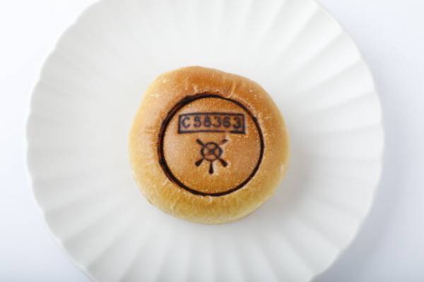 秋の彩りが始まる秩父・長瀞を走るSLパレオエクスプレス　10月7日(土)より車内販売で「SLパレオのプリンぱん」「SL PALEO GELATO イタリアン・マロングラッセ」が登場！