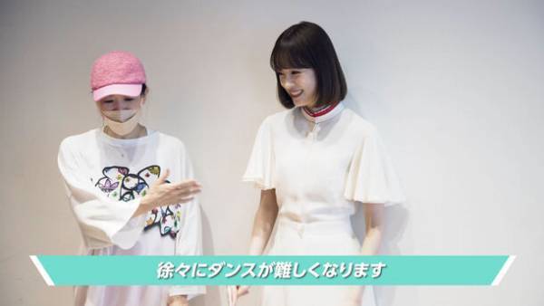 髙橋 ひかるさんが、やさしい勤怠管理システム「クロノス」の初CMに出演！やさし～～～い歌とダンスを披露！