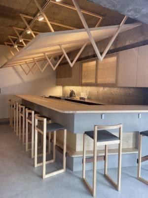 表参道・雑貨＆日本酒バー“Zakka + Sake Bar DEARYOU”で作品を触って・使って・試せて・買える『酒器の個展』を開催！