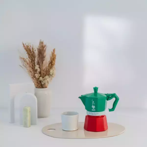 伝統とモダンなスタイルを融合させた新しいコレクション「ビアレッティ エクスクルーシブ」を10月下旬より発売！