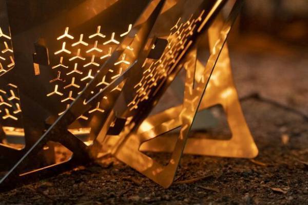 わずか800gの軽量「焚き火台コルドロン」　「第65回大阪インターナショナル・ギフト・ショー2023」新製品コンテストで準大賞受賞！