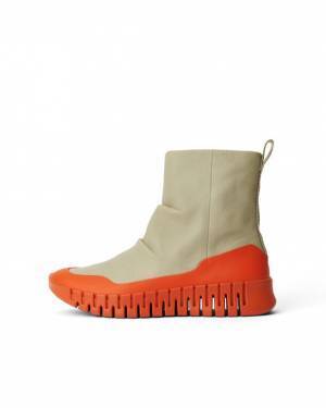 ECCO 10月12日(木)　東京・青山に新店舗OPEN