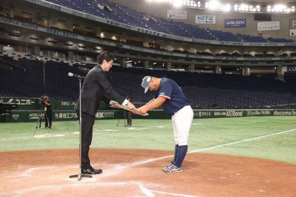 医療機器の日本ライフラインが“AED協賛・講習”により学童軟式野球大会『ジャビットカップチャンピオン大会2023』を支援