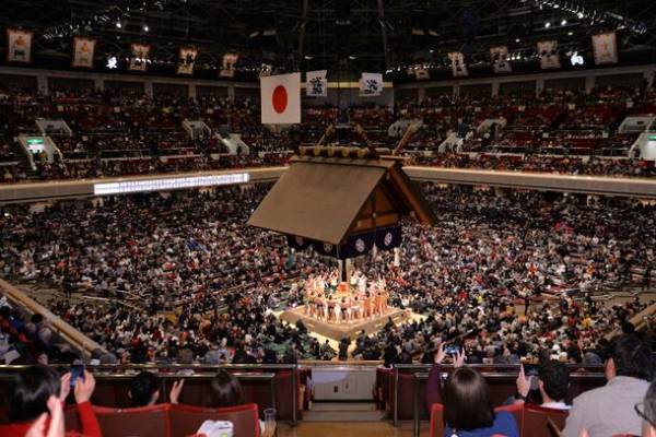 サムティグループが運営する「エスペリアホテル博多」が大相撲九州場所のオフィシャルホテルに参画