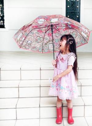 大人気のステンドグラス風の傘にサンリオキャラクターズのマイメロディ&クロミ柄が10月中旬に登場！