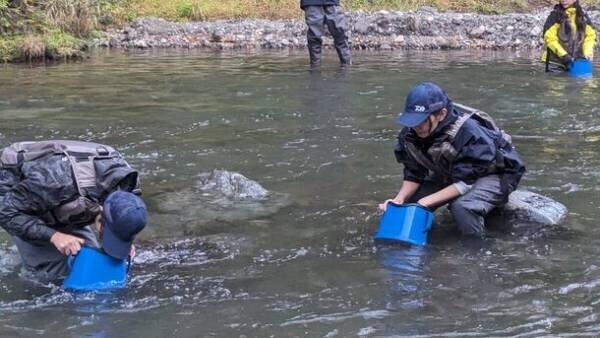 明電舎×グローブライド×群馬県上野村による自然体験を通じた体験型SDGs研修を実施