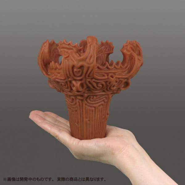 教科書でもおなじみの『火焔型土器』。ちょこっとアレンジをした『イマドキの土器』としてソフビで商品化！イマドキの土器だからこその豊富なカラーバリエーションで全5種が登場！！