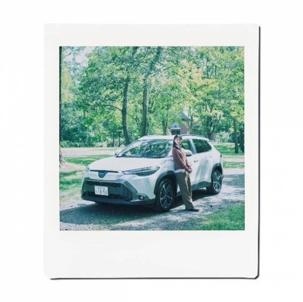 齋藤飛鳥さんが“新たな恋”を探す旅に出る！ファースト写真集を撮影した思い出の地 北海道をカローラ クロスで巡る COROLLA ROAD TRIP MEMORIES 第1弾