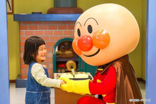 神戸アンパンマンこどもミュージアム＆モールクリスマスイベント開催！2023年11月1日(水)～12月25日(月)