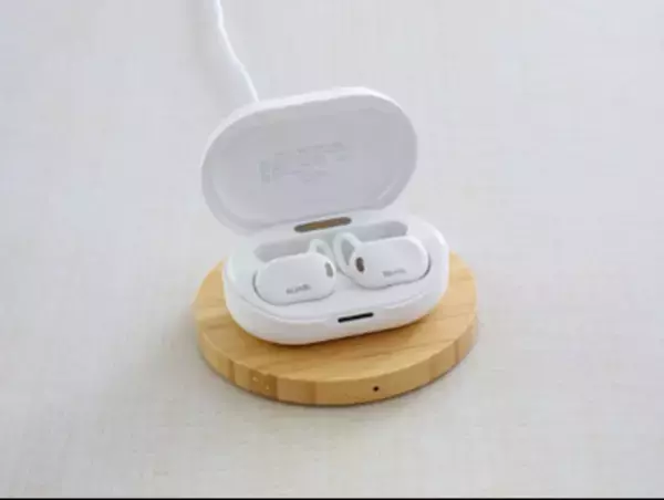 NUARLから完全ワイヤレスイヤホン購入者にワイヤレス充電器か紛失防止ストラップをプレゼントするキャンペーン